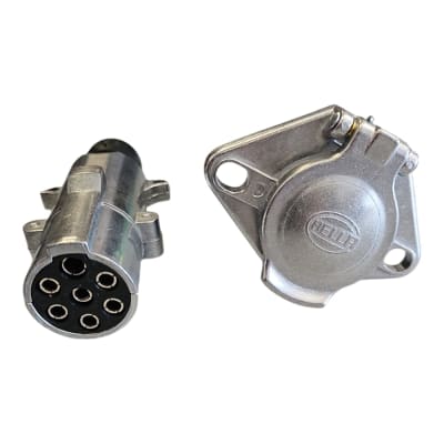 ENCHUFE AMERICANO MACHO O HEMBRA HELLA1