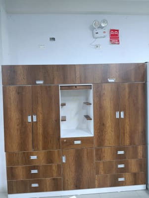 ROPERO 220CM TOCADOR CENTRO MELAMINA RAFA 220ANx220ALTx40FDO CM F1501