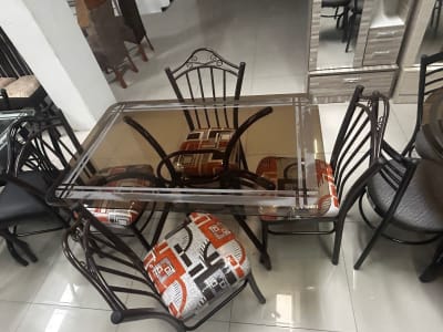 COMEDOR RECTANGULAR METAL 4 SILLAS KAMIL B. TB. RDO 1.1/4 VIDRIO 8