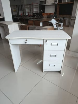 ESCRITORIO 120CM MELAMINA ROUS 120ANX75ALX55FDO CM F702