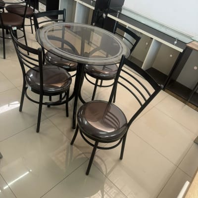 COMEDOR REDONDO METAL 4 SILLAS MIGUELINA B.TB.RDO 1.1/4 ARAÑA VIDRIO 8