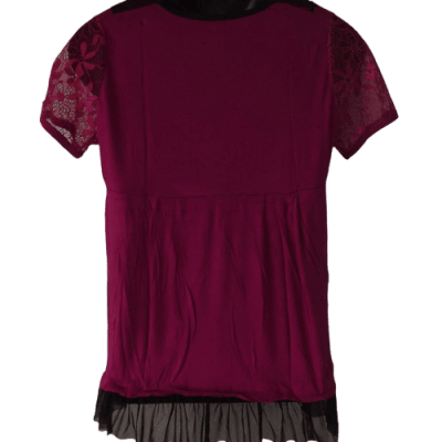 POLERA CON ENCAJE NEGRO