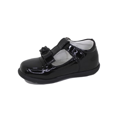 ZAPATO REINA NIÑA | COMERCIAL Y ZAPATERIA ALONSO LIMITADA