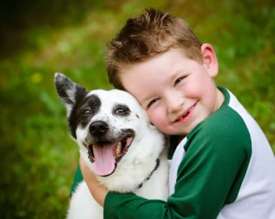 BENEFICIOS DE TENER UNA MASCOTA PARA TUS HIJOS