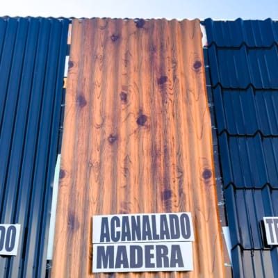 ZINC ACANALADO MADERA 7 MTS FABRICACIÓN