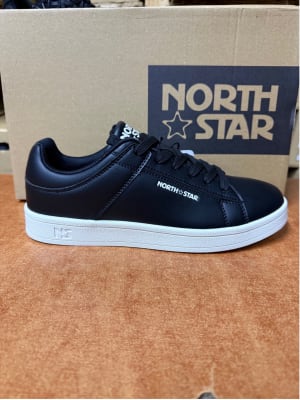 ZAPATILLA NORT STAR NEGRA BAJA 851-6710
