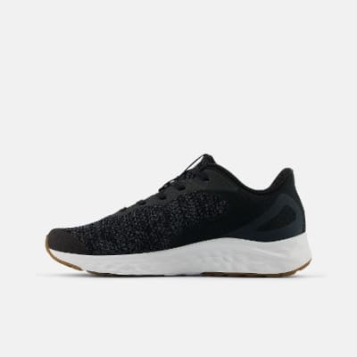 ZAPATILLA NEW BALANCE GPARIAB4 NEGRO/BLANCO