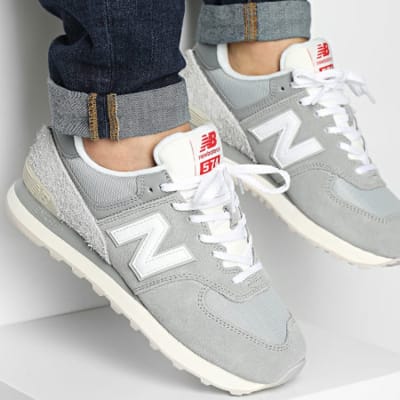ZAPATILLA NEW BALANCE U574BKR GRIS