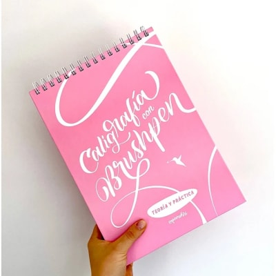 Libro Caligrafía Con brush Pen - Pamebrí3