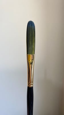 Pincel Rosemary- Evergreen Egbert2