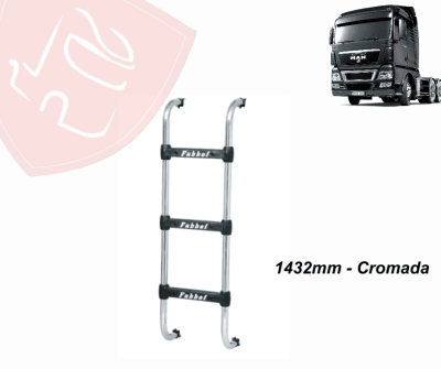ESCALERA CROMADA MAN TGX  3 PELDAÑOS 1432 MM