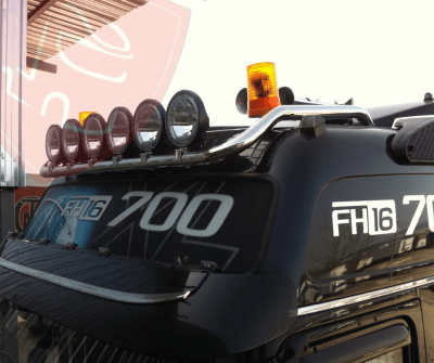 BARRA SUPERIOR PORTA NEBLINEROS CORTA INOX VOLVO FH GLOBETROTTER