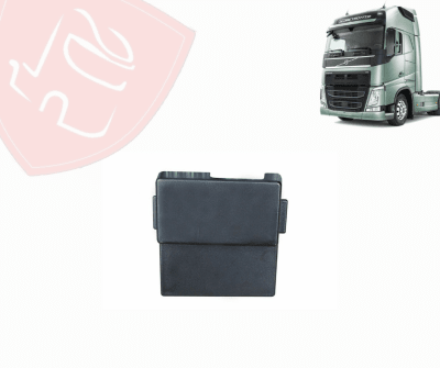 TAPA LADO IZQUIERDO DE LIMPIA PARABRISA VOLVO NEW FH 2015