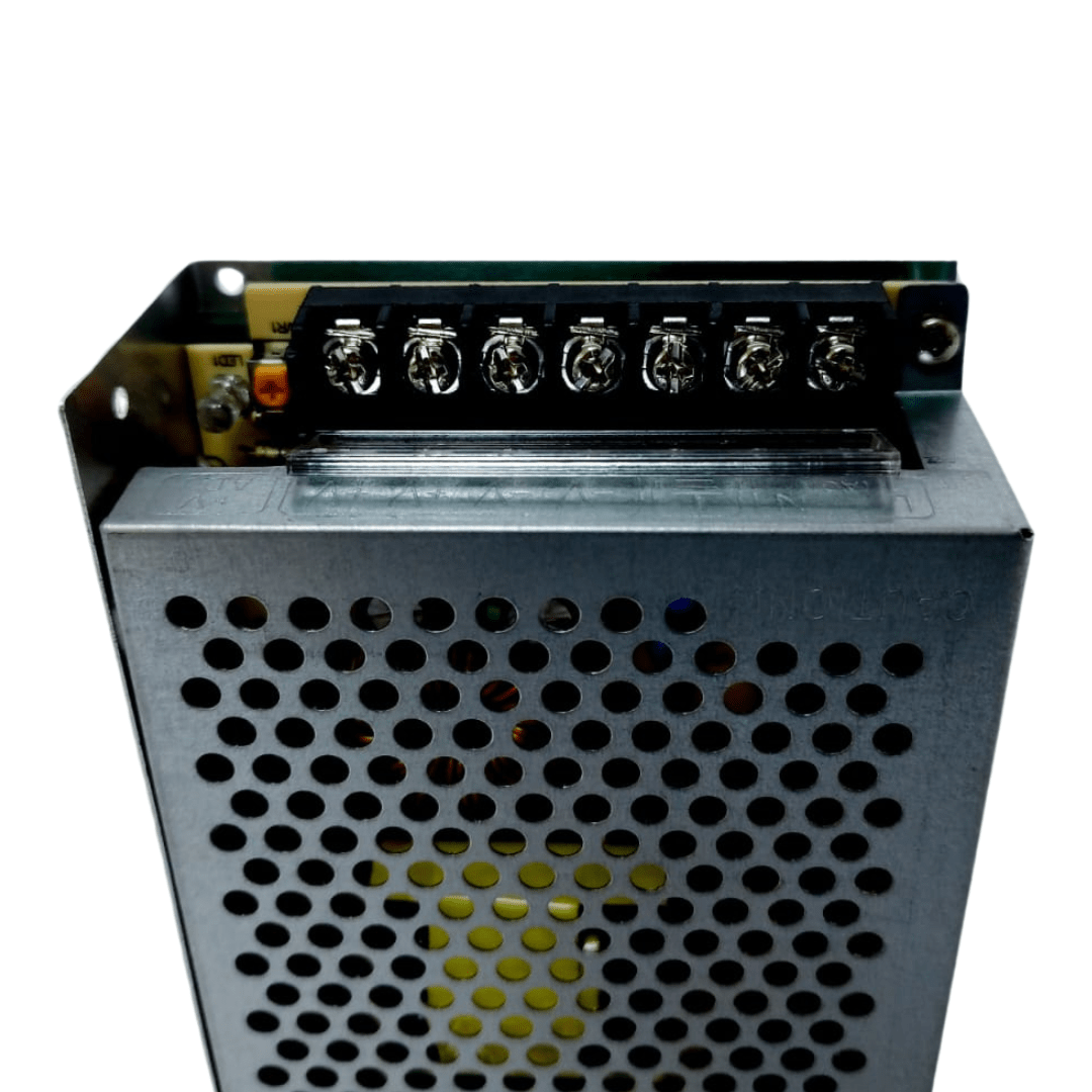 Fuente Poder 12V 10A SWITCHING8