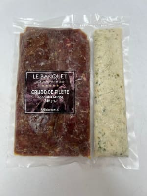 Crudo de Filete con Salsa Griega