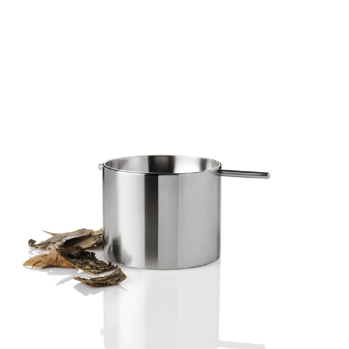 Cenicero revolvedor 10 cm - Arne Jacobsen2