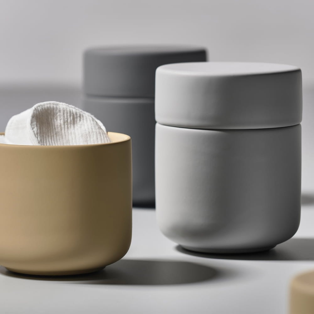 Vaso con tapa Ume - Gris1