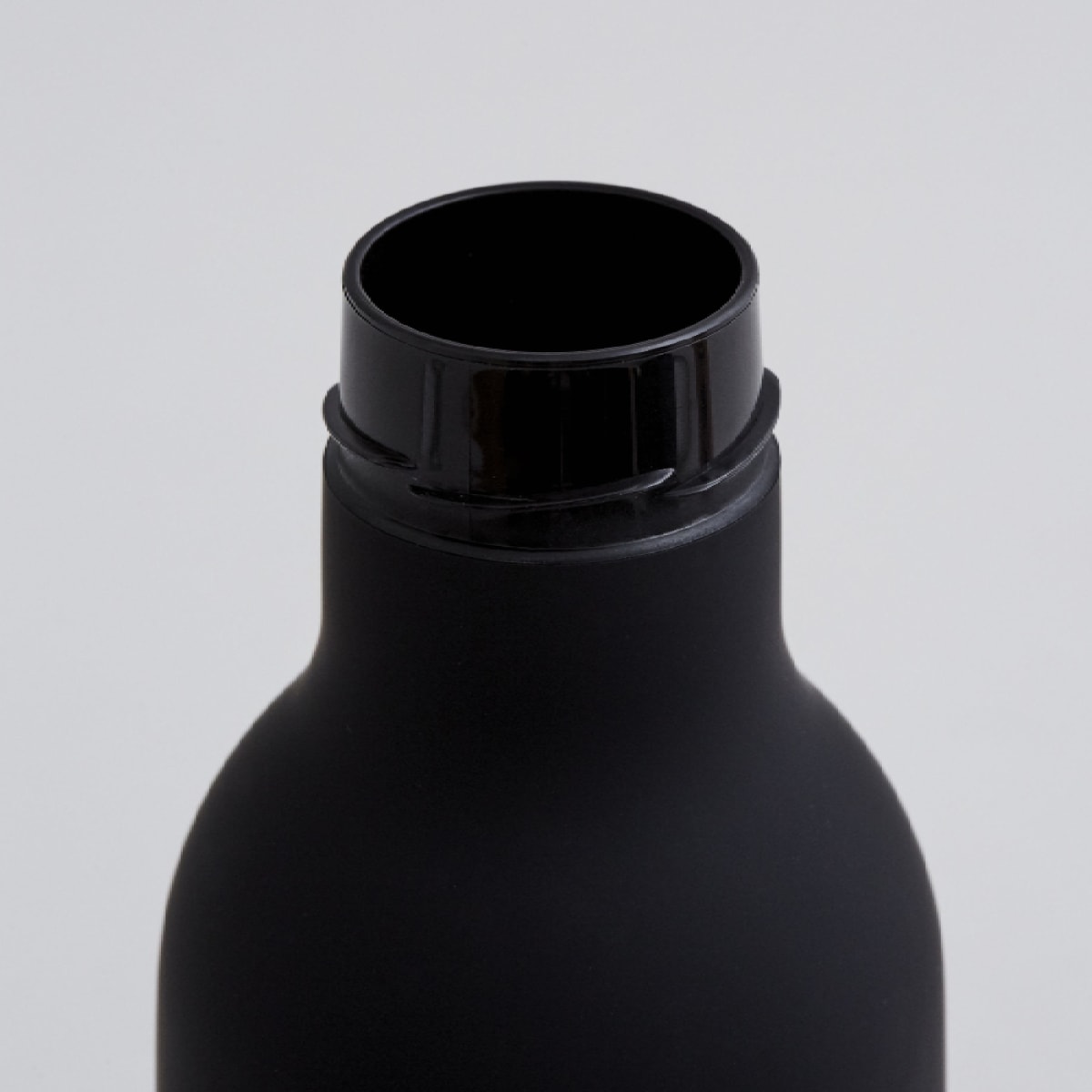 PARA IR Botella de bebida (negro)3