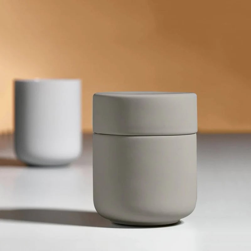 Vaso con tapa Ume - Taupe1