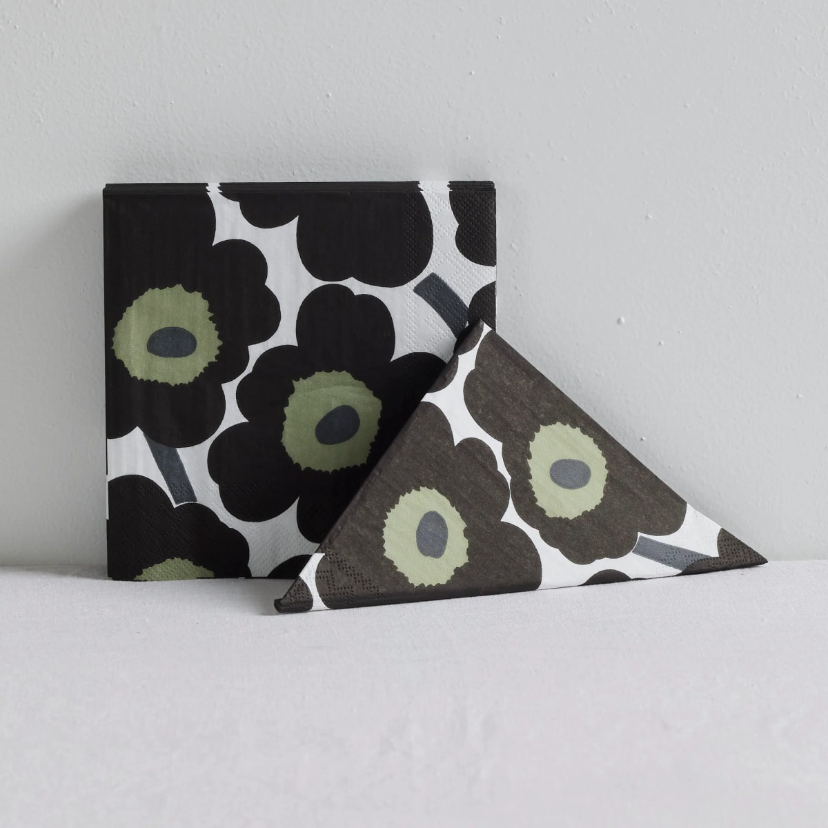 Servilleta - Unikko - Negro2