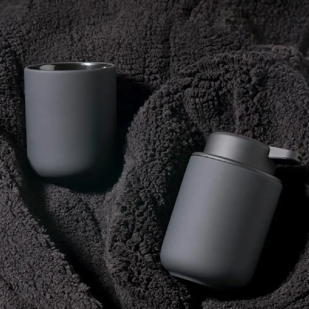 Vaso para cepillo de diente Ume - Negro4
