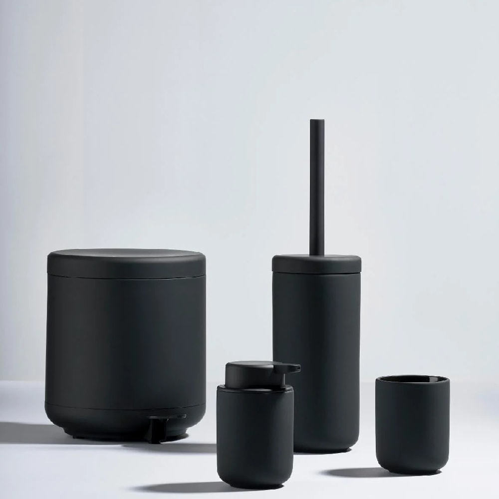 Escobilla de Baño - UME - Negro2