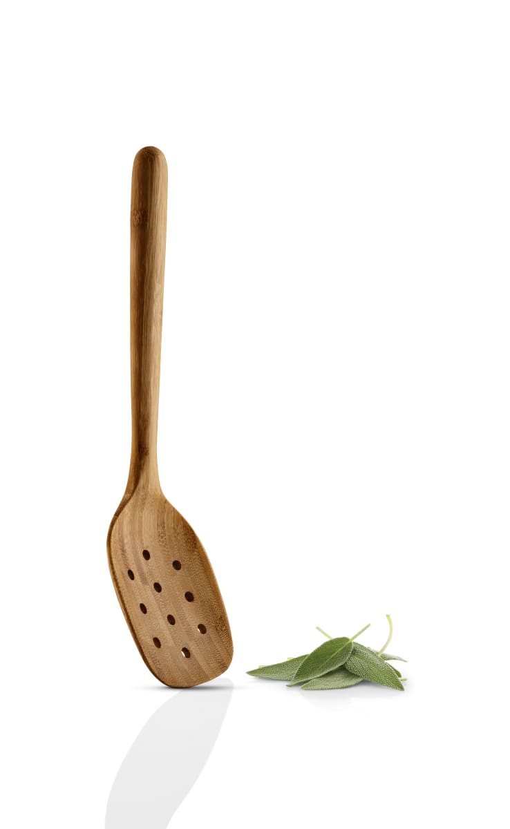 Cucharón perforado de cocina nórdica de bambú3