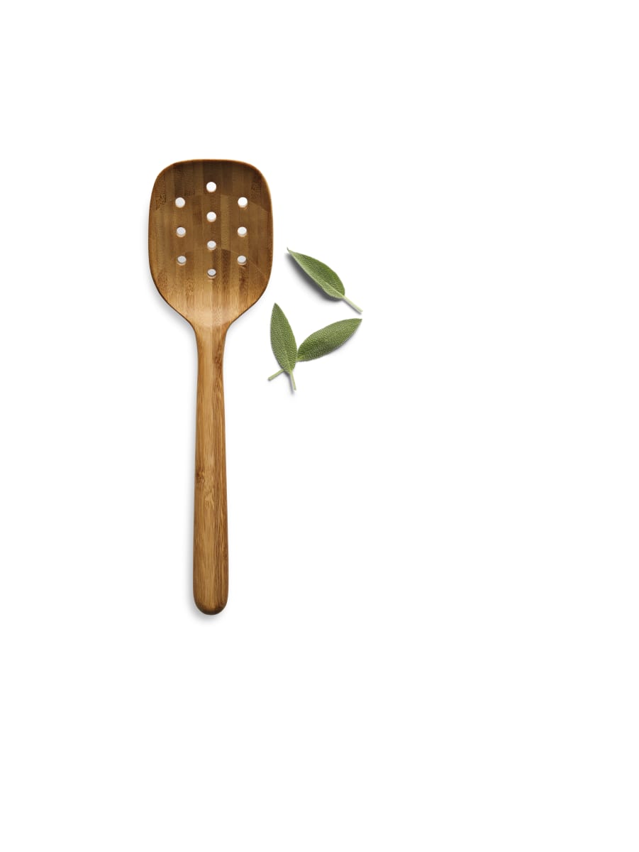 Cucharón perforado de cocina nórdica de bambú5