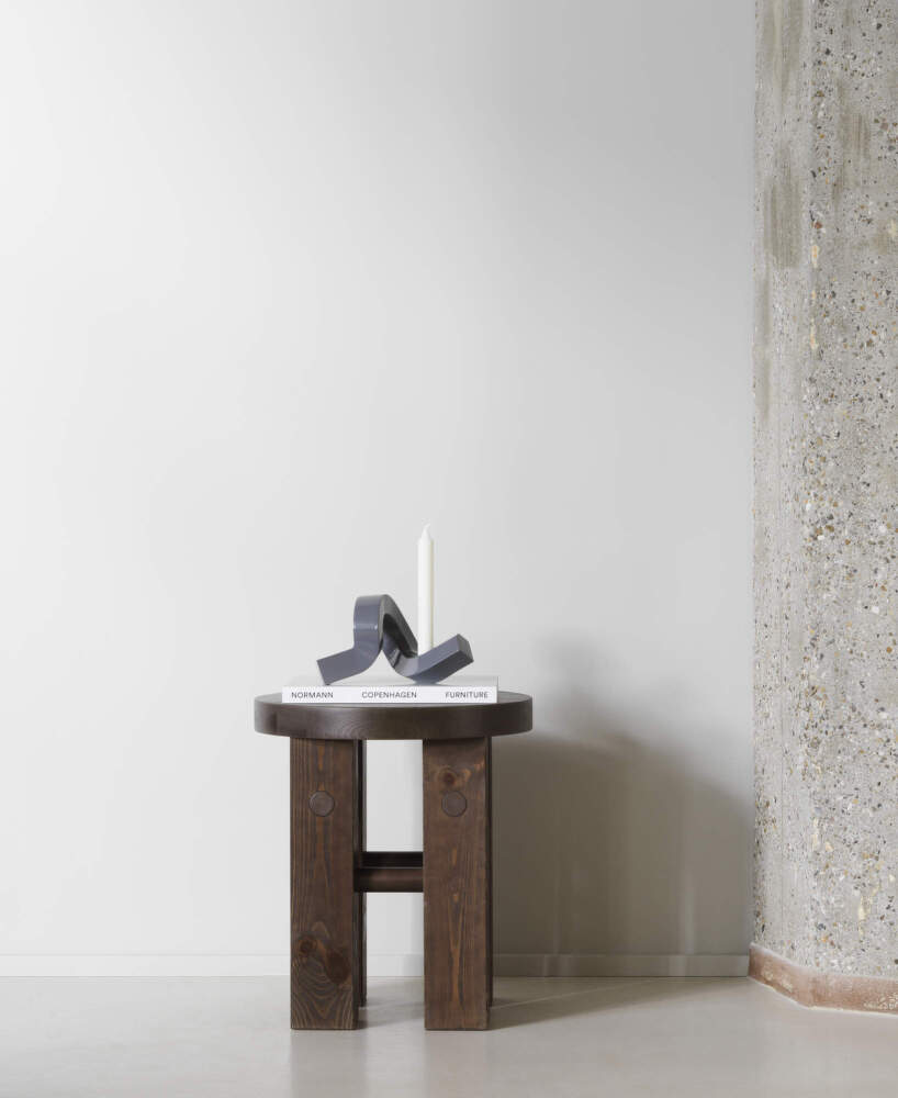 Candelabro Crooked One - Gris4