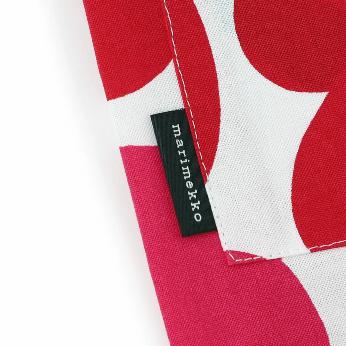 DELANTAL - PIENI UNIKKO - Blanco/Rojo8