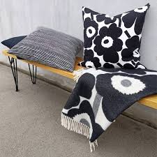 Funda de Cojin - PIENI UNIKKO - Blanco/Negro2