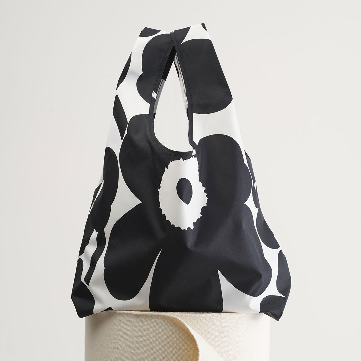 Bolso Plegable - Blanco/Negro1