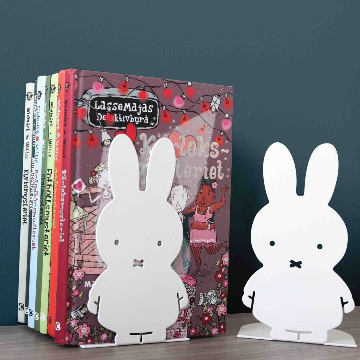 Apoya Libro - Miffy 1