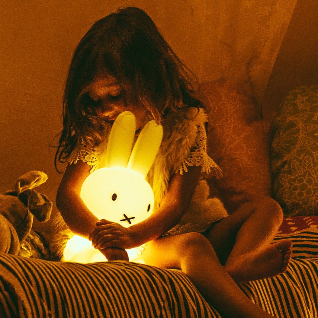 Lámpara Primera Luz - Coneja Miffy3