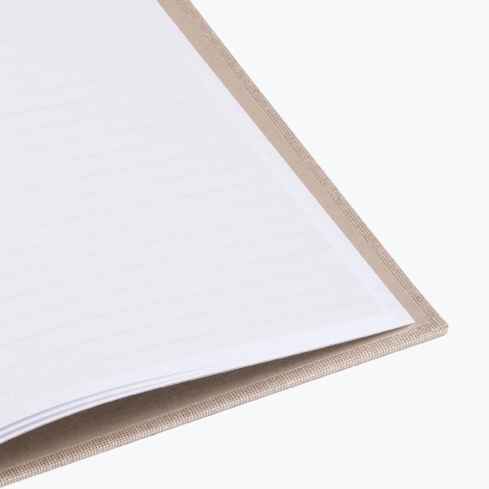 CUADERNO DE TAPA DURA - 21x24 cm - con Linea - Arena1