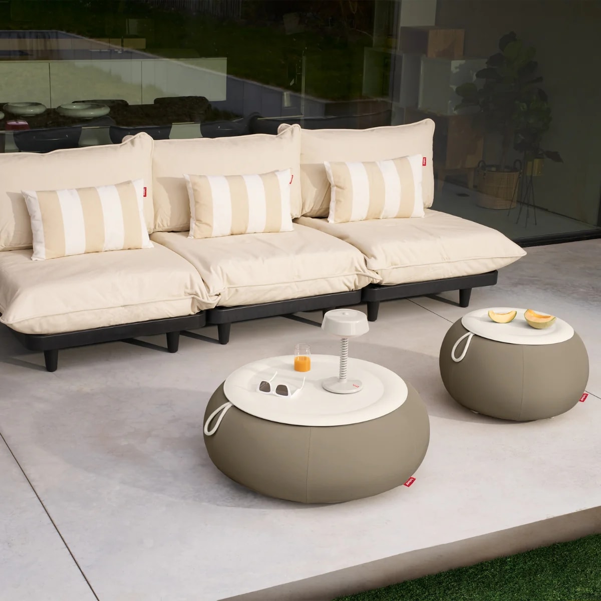 Mesa Fatboy de Centro Exterior - Dumpty Outdoor Ash - Taupe2