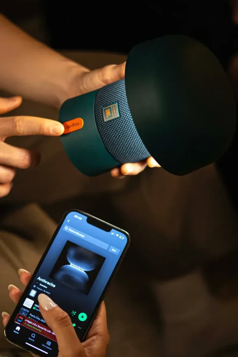 Lámpara Portátil Sensa Play Mini con Parlante JBL - Anthracite8