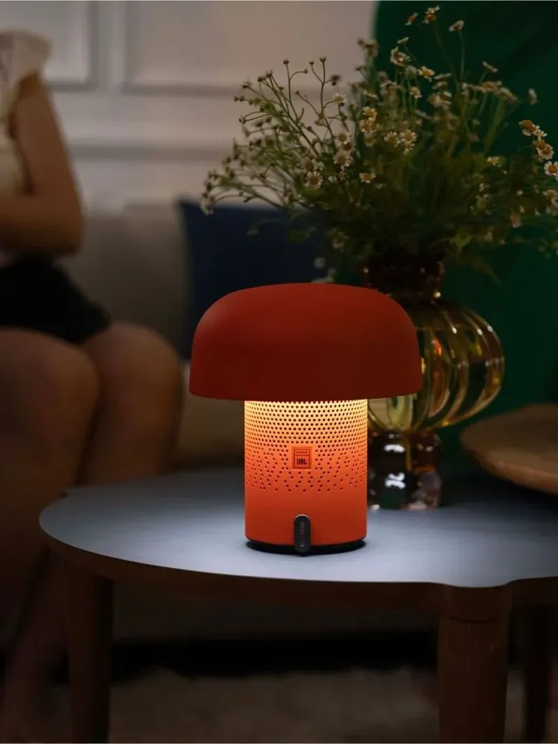 Lámpara Portátil Sensa Play con Parlante JBL - Orange9