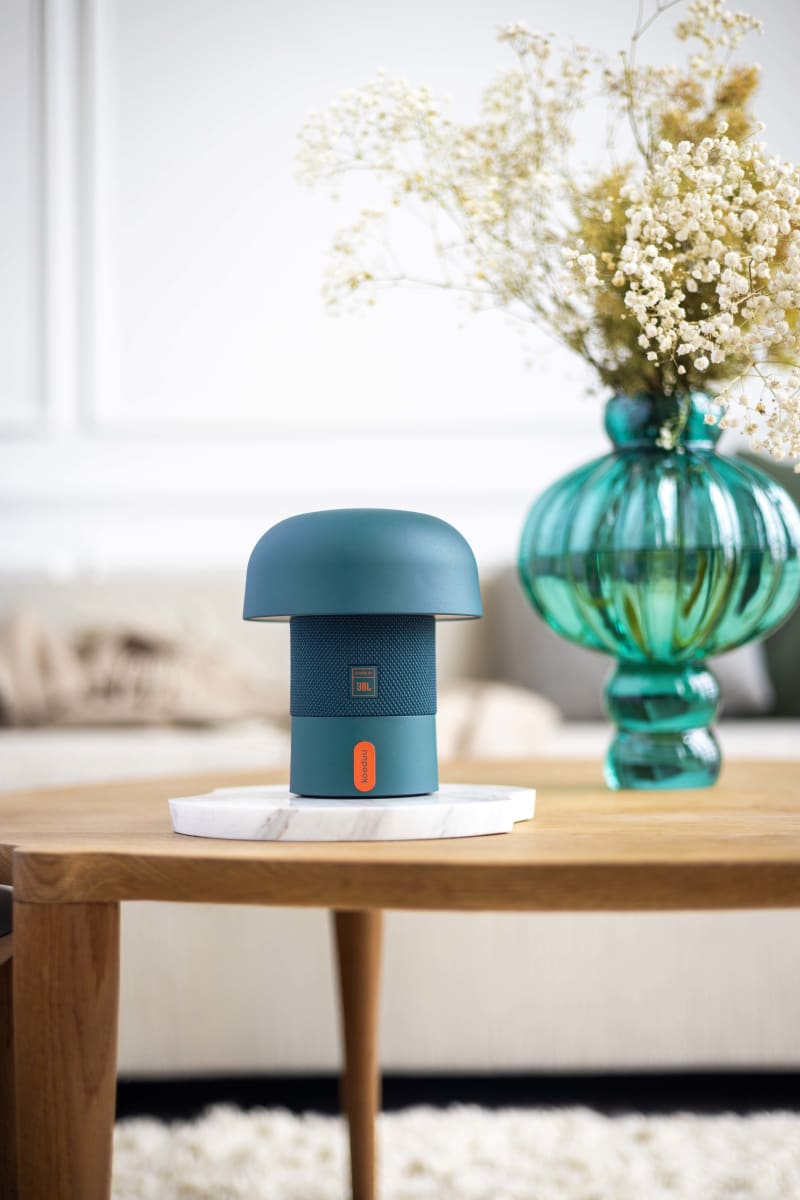 Lámpara Portátil Sensa Play Mini con Parlante JBL - Deep Aquamarine13
