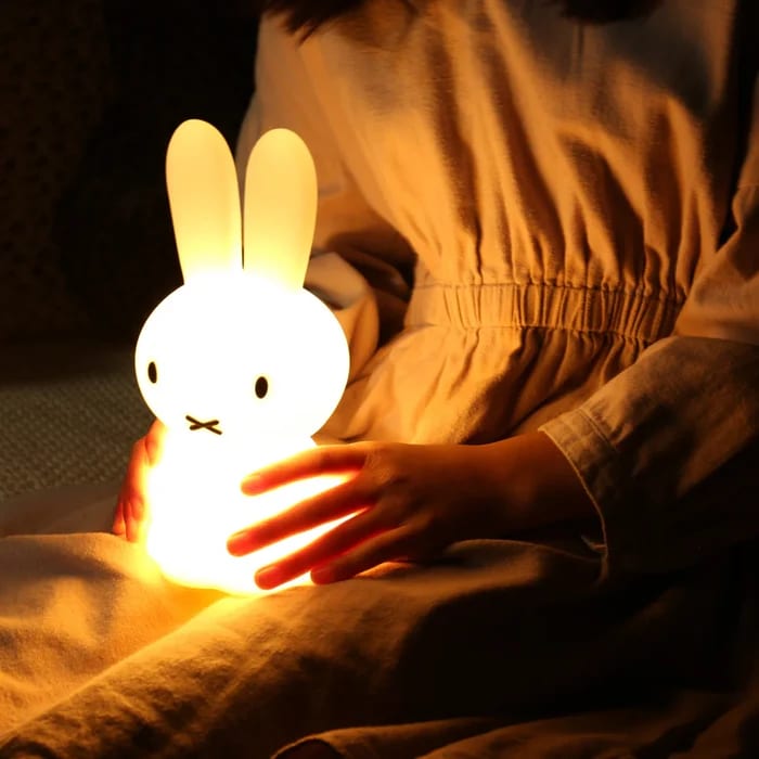 Lámpara- Coneja Miffy Shines2