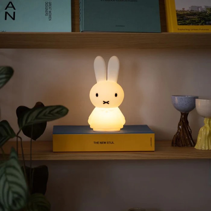 Lámpara- Coneja Miffy Shines8