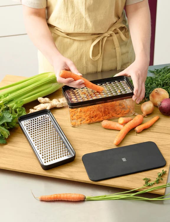 GRATE-IT - Rallador con recipiente2