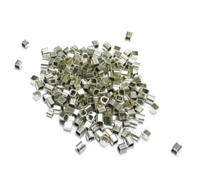 Mostacilla Plata Cuadrada 1x1mm Nacional (1 Gramo)