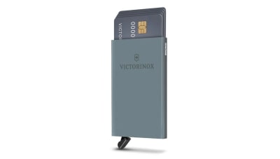 TARJETERO VICTORINOX ESSENTIAL TITANIUM