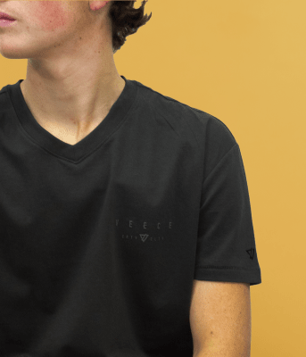 V BIG ESSENTIAL COFFE