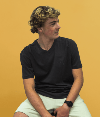 V BIG ESSENTIAL COFFE