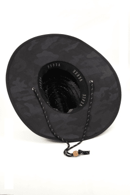 HAT VEECE STRAWHAT EMBOSSED BLACK