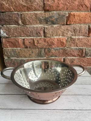 COLADOR CALDERO ACERO COBRE L