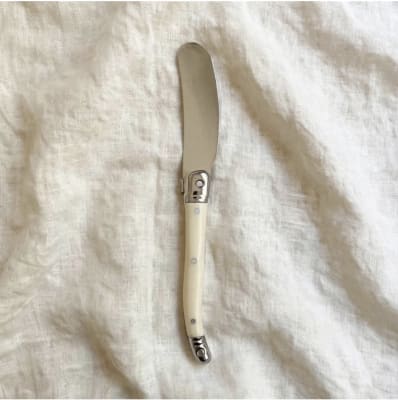 CUCHILLO BEE