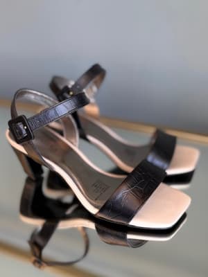 SS26 20013 NEGRO